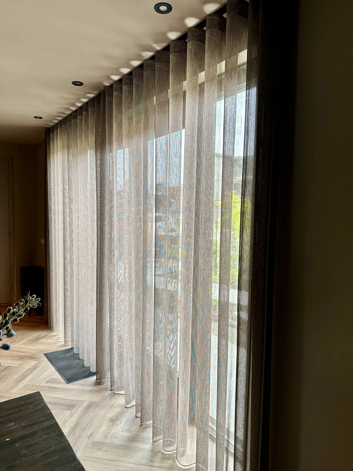 Gordijnen op maat gemaakt door Nijenhuis Raambekleding